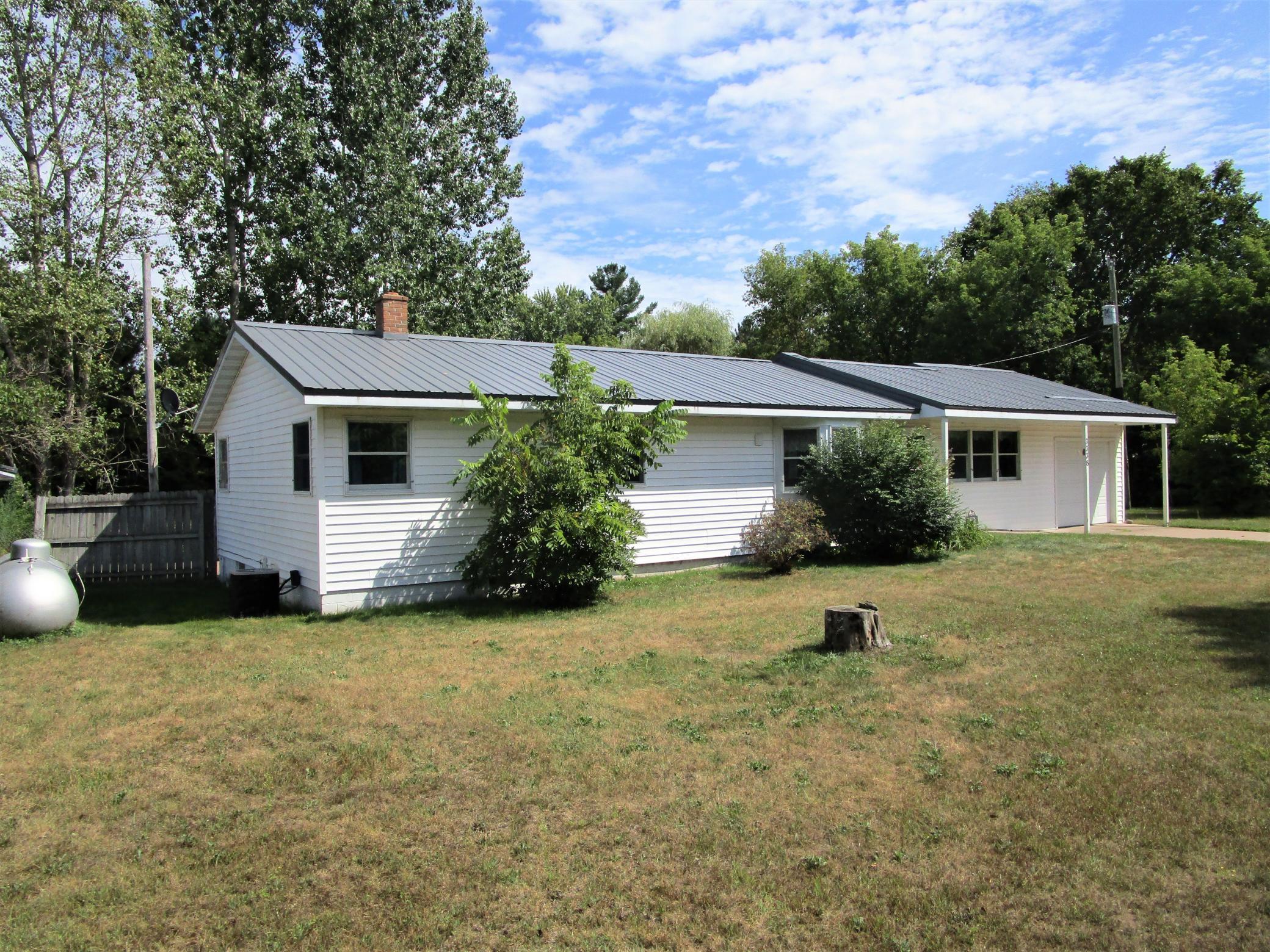 3338 Cherry St Property Photo 1