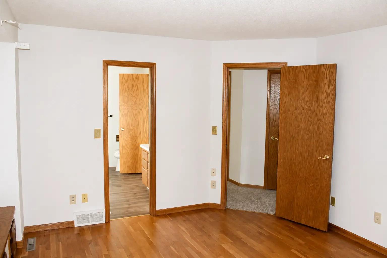 307 E Park Drive Property Photo 27