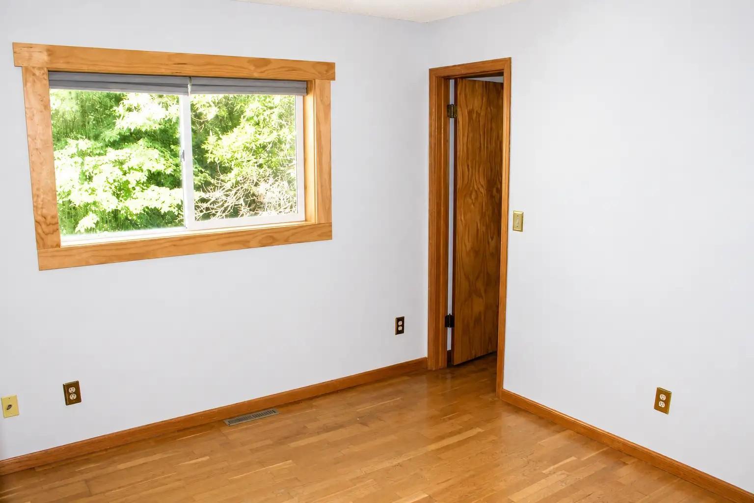 307 E Park Drive Property Photo 34