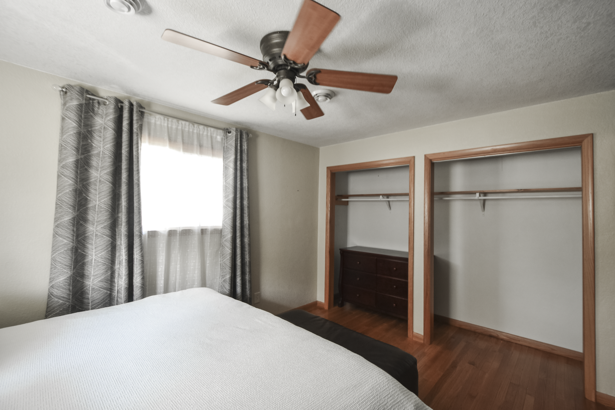 567 W 5th Street Property Photo 7