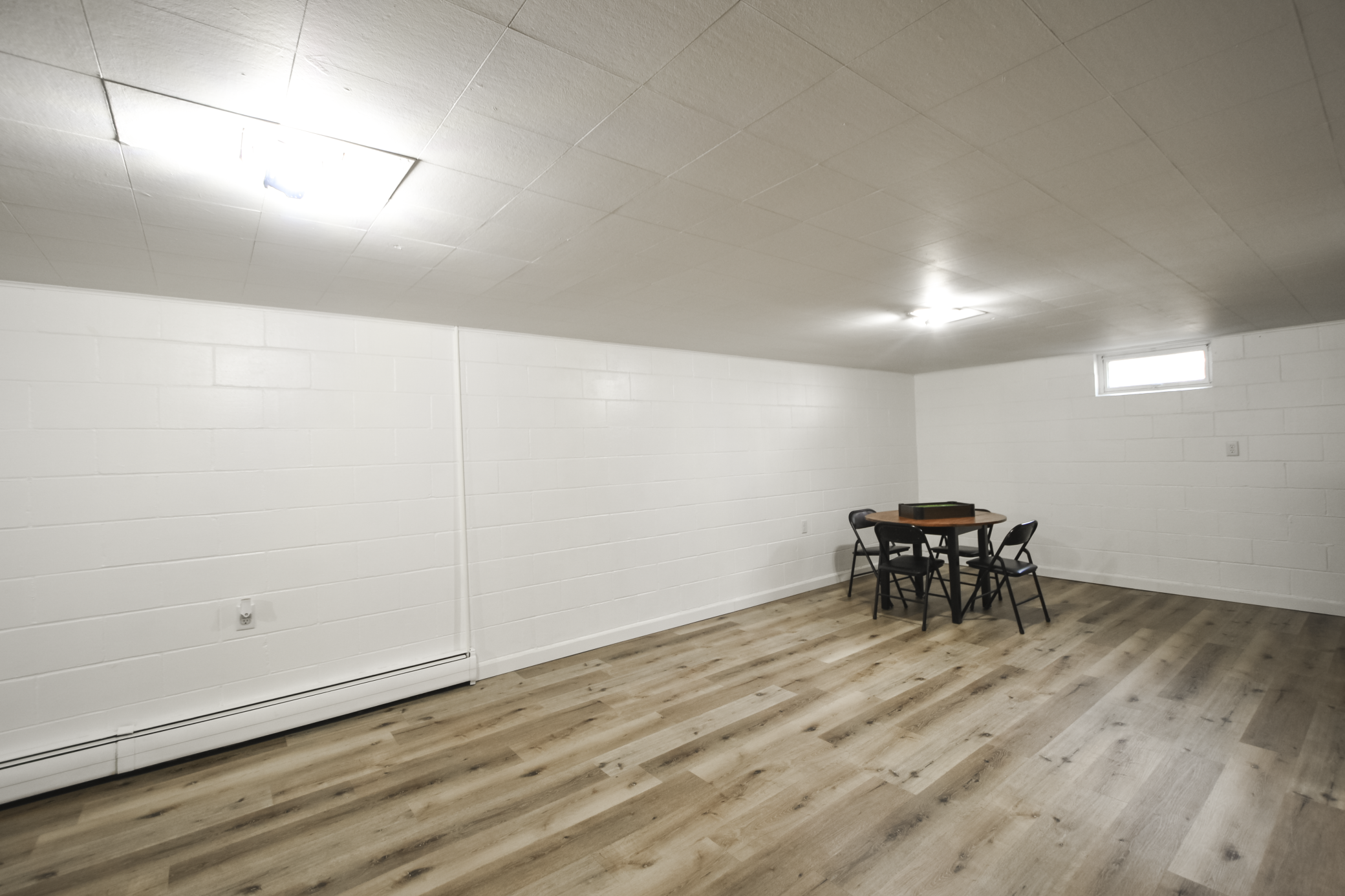 567 W 5th Street Property Photo 14