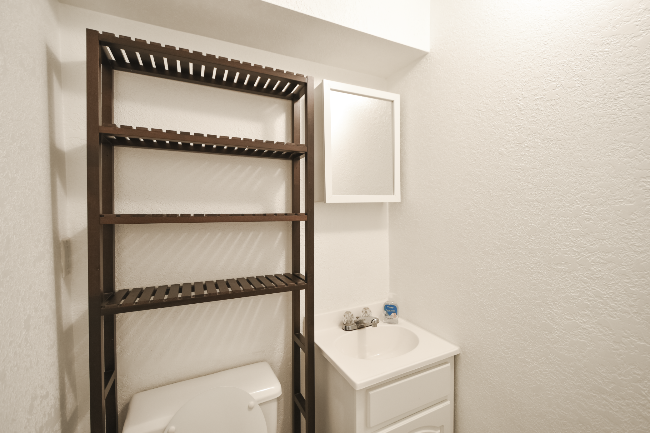 567 W 5th Street Property Photo 15
