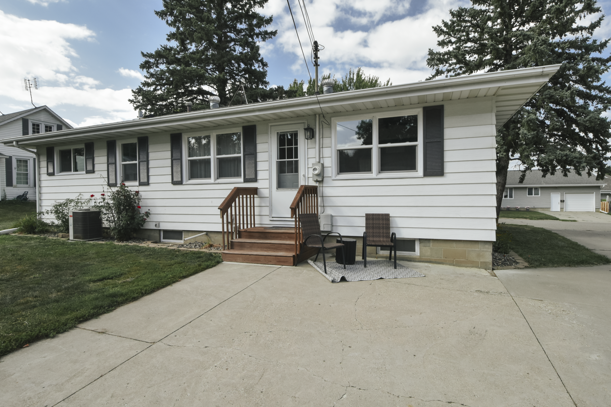 567 W 5th Street Property Photo 20