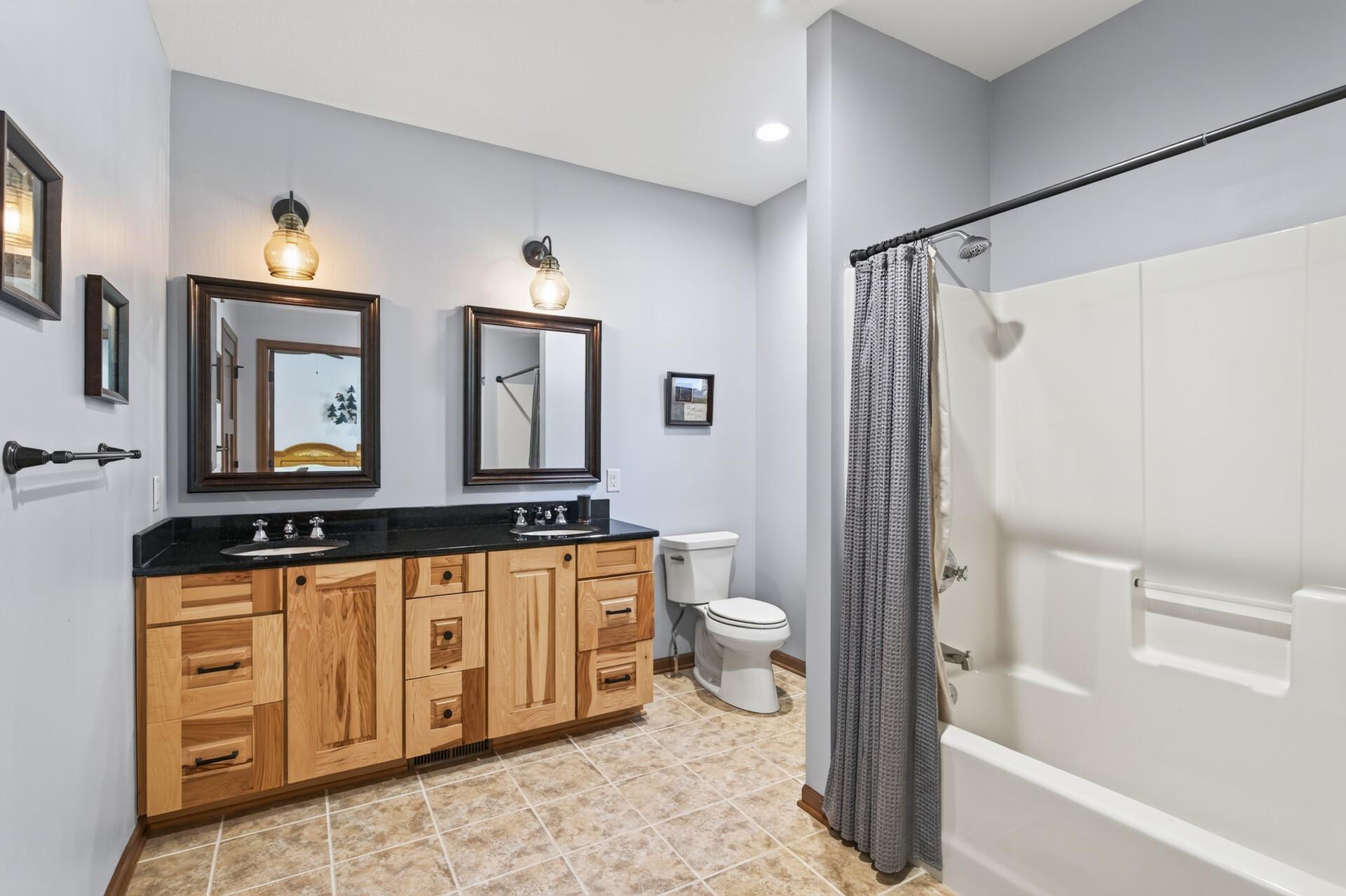 14482 Irwin Court Property Photo 23