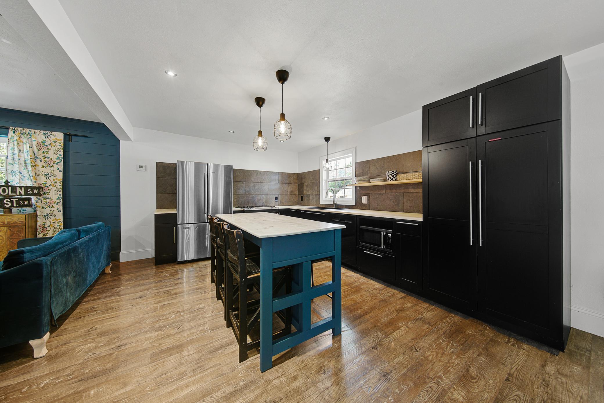 1052 Miller Avenue Property Photo 11