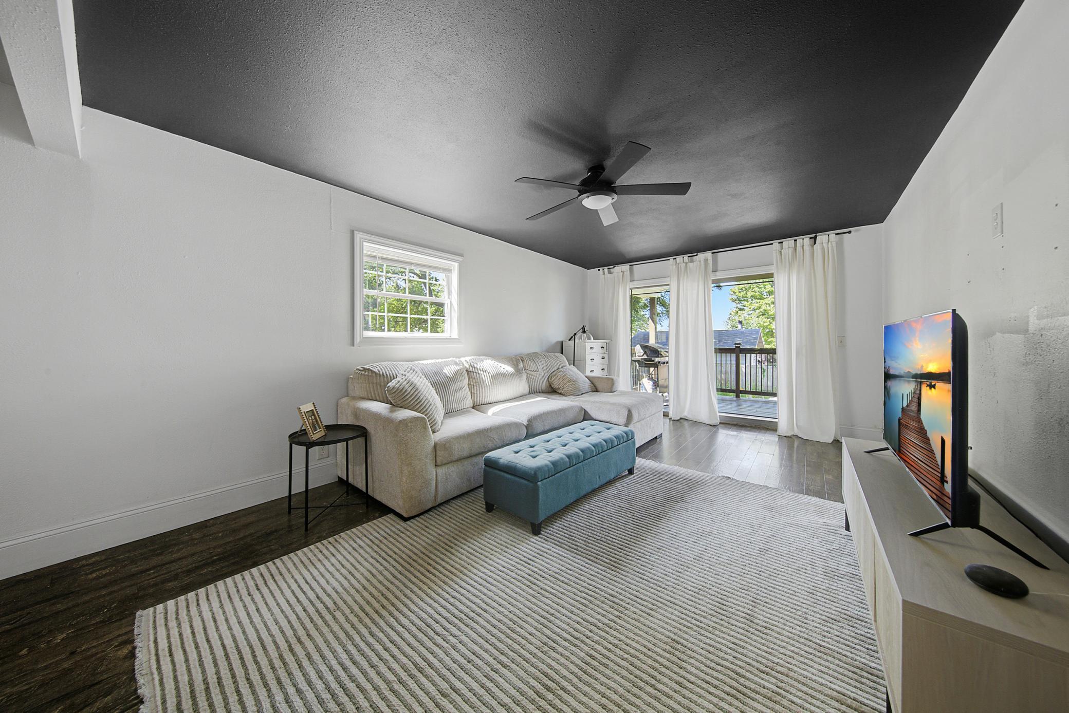1052 Miller Avenue Property Photo 22
