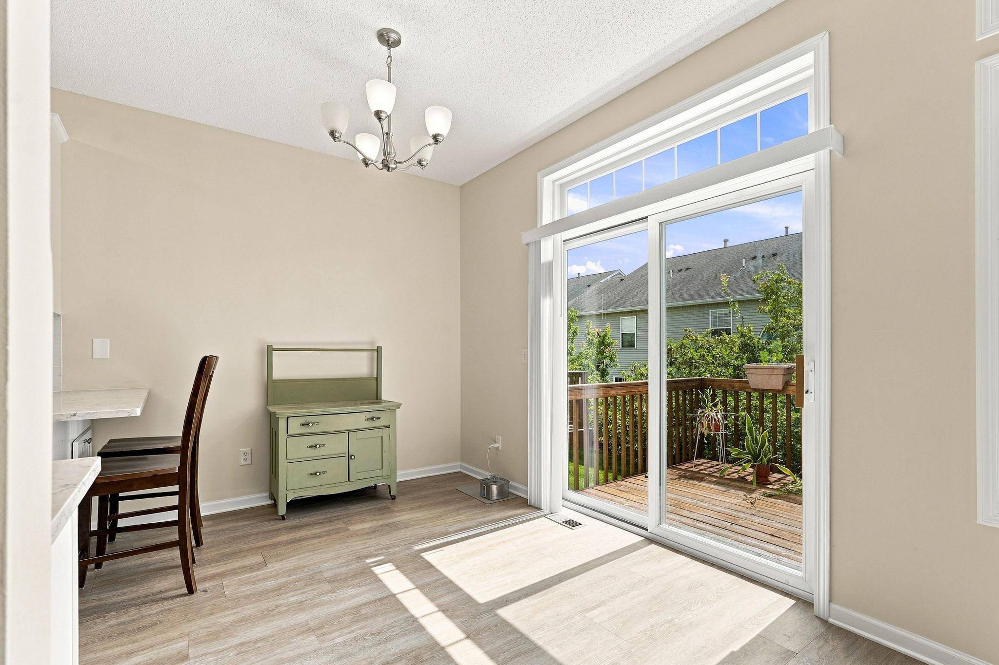1353 White Oak Drive Property Photo 10