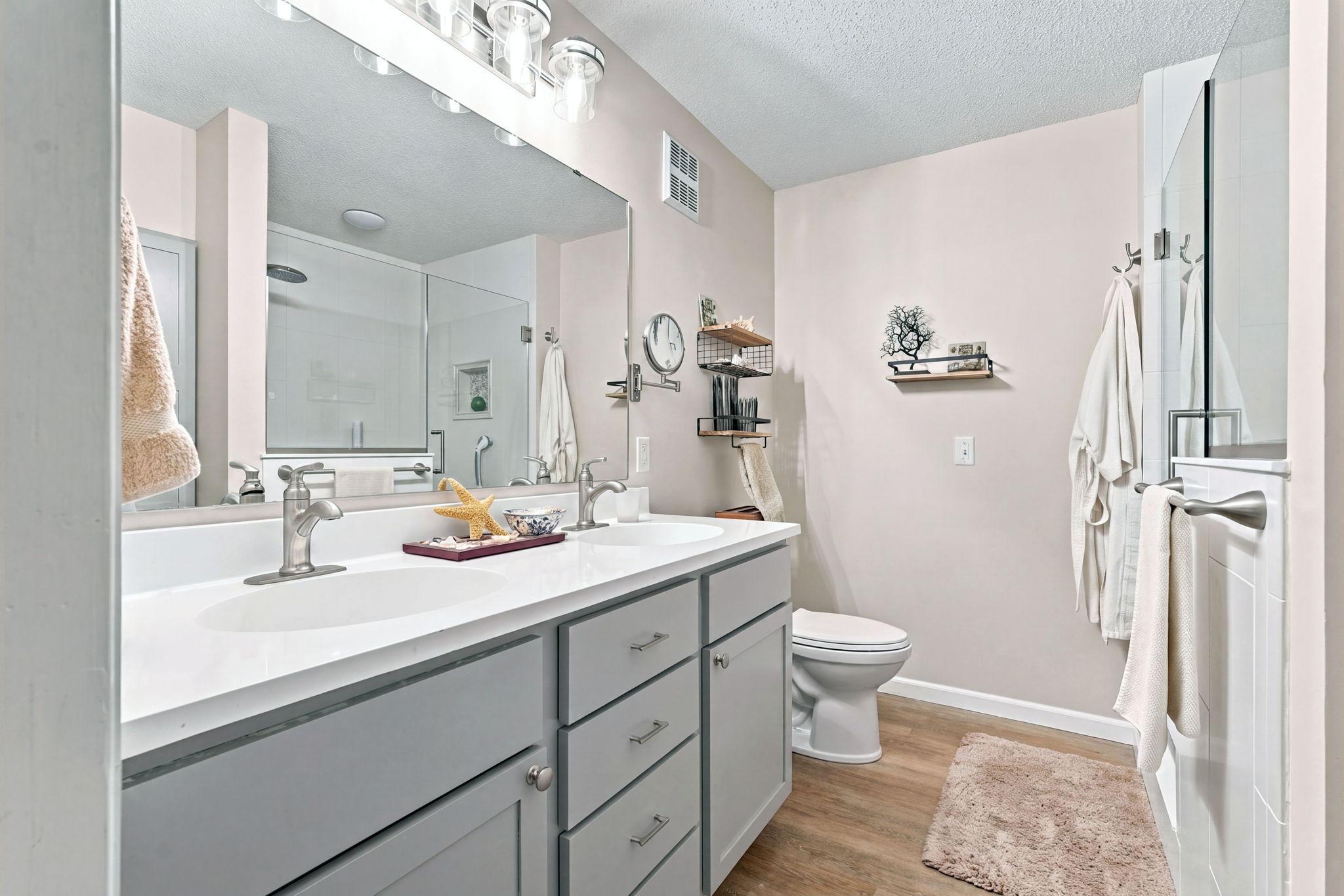 1353 White Oak Drive Property Photo 15