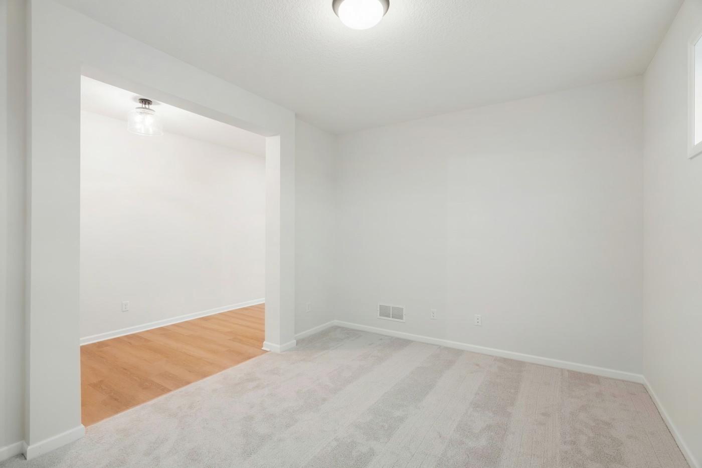 11601 19th Street Ne Property Photo 20