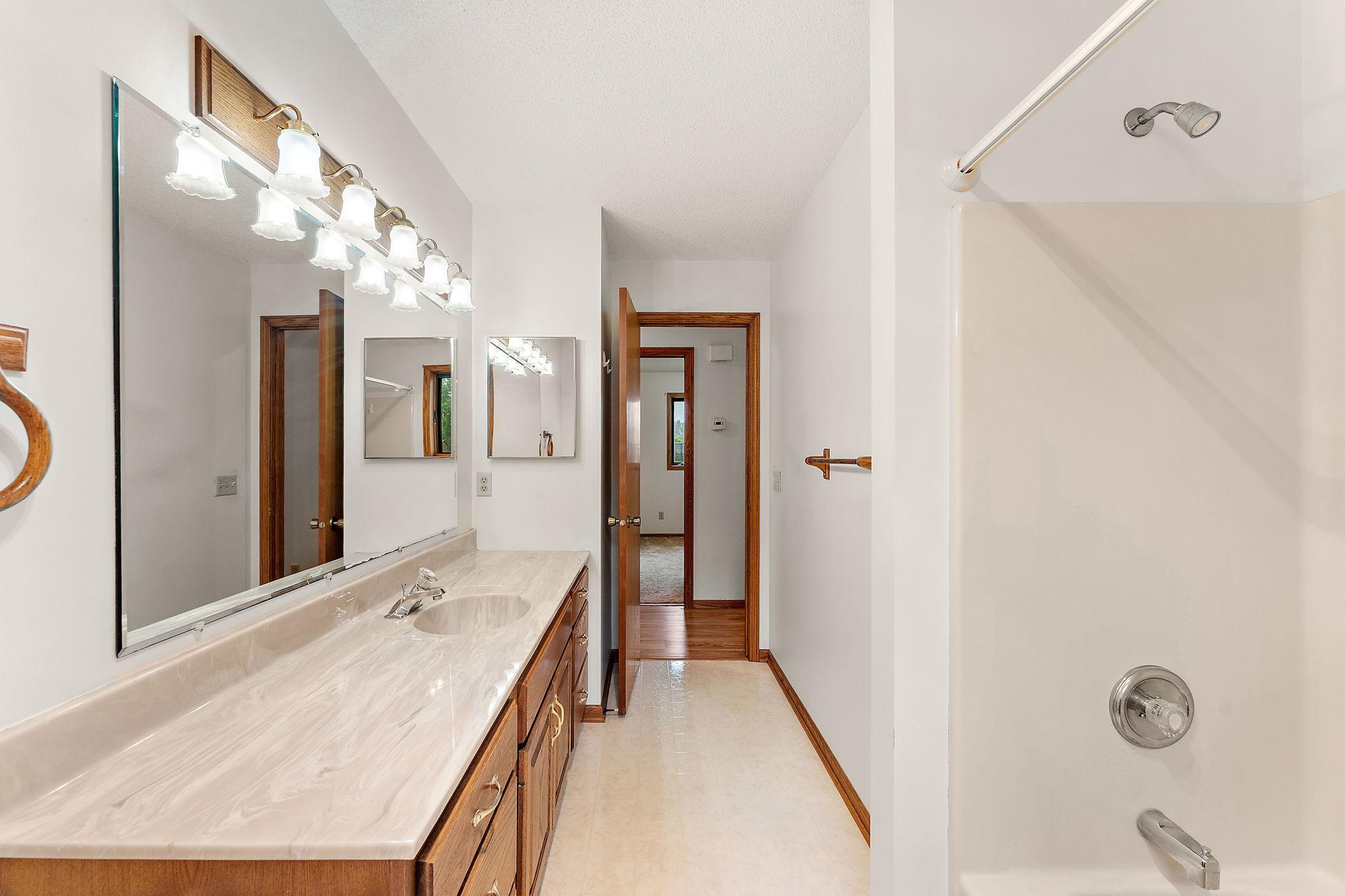781 Cj Moe Boulevard Property Photo 21