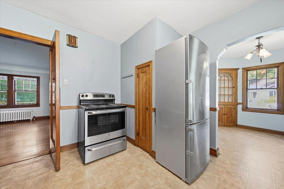 4145 Colfax Avenue S Property Photo 16