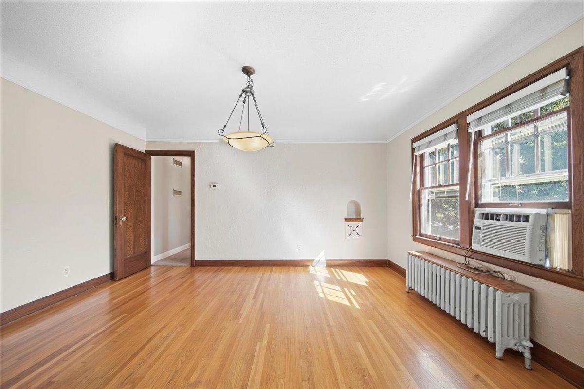 4145 Colfax Avenue S Property Photo 32