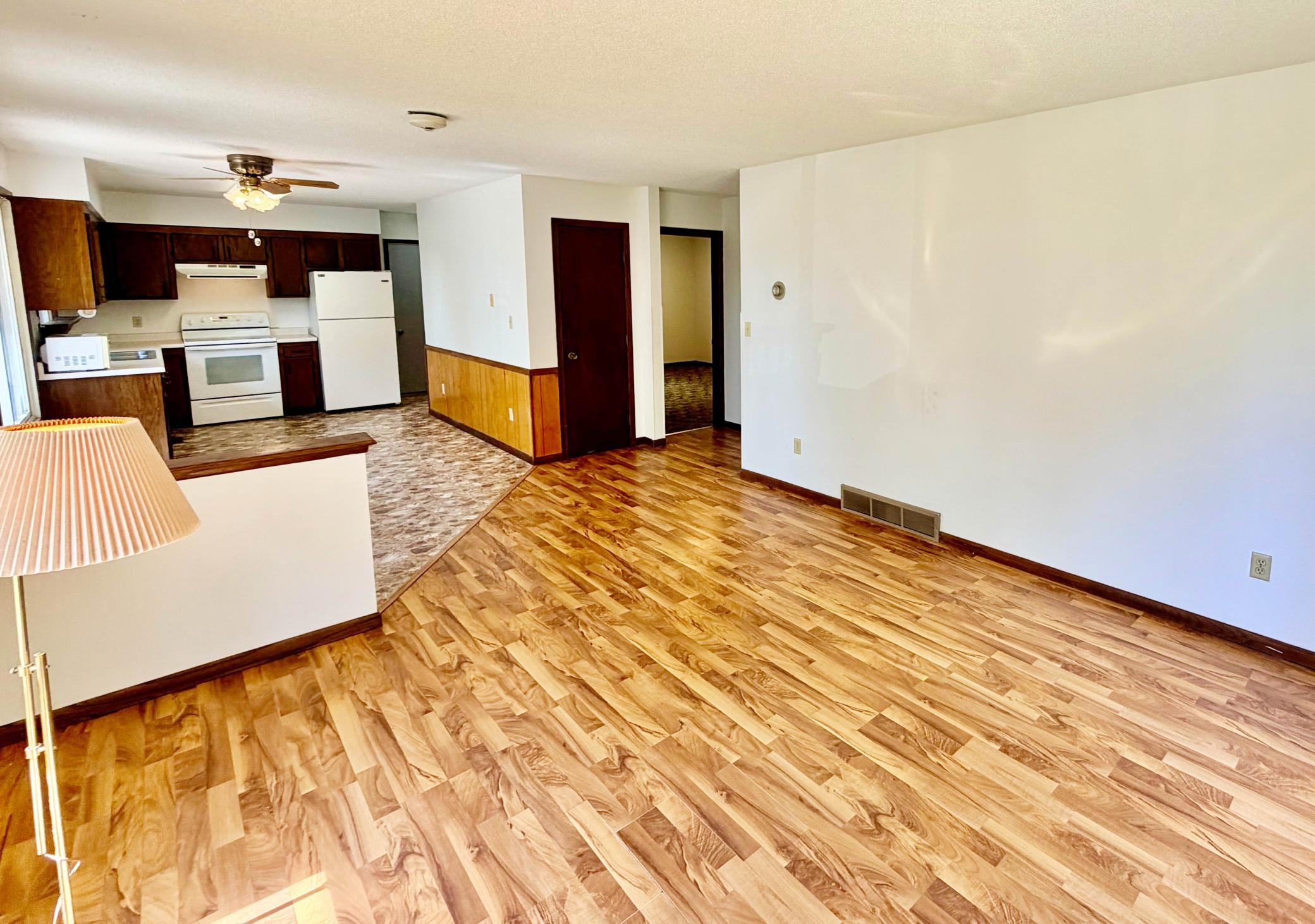 38628 305th Street Property Photo 9