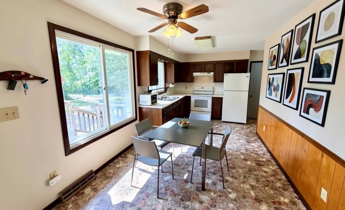38628 305th Street Property Photo 11