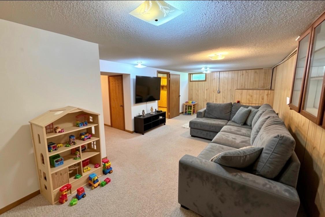 38628 305th Street Property Photo 35