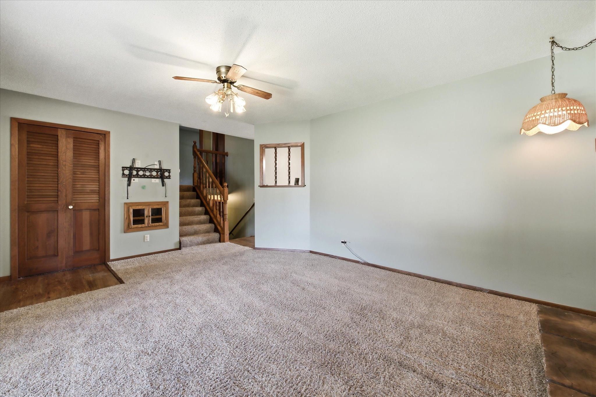 280 117th Lane Ne Property Photo 5