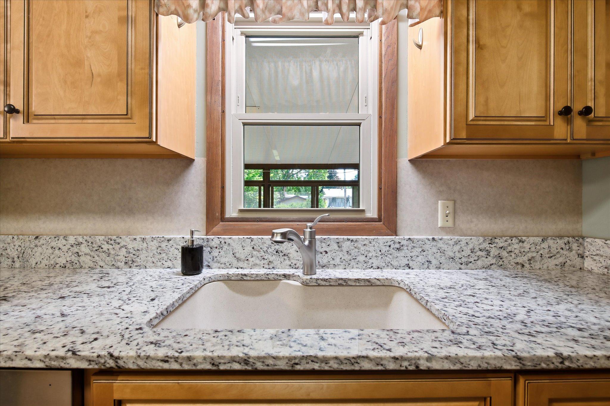 280 117th Lane Ne Property Photo 9