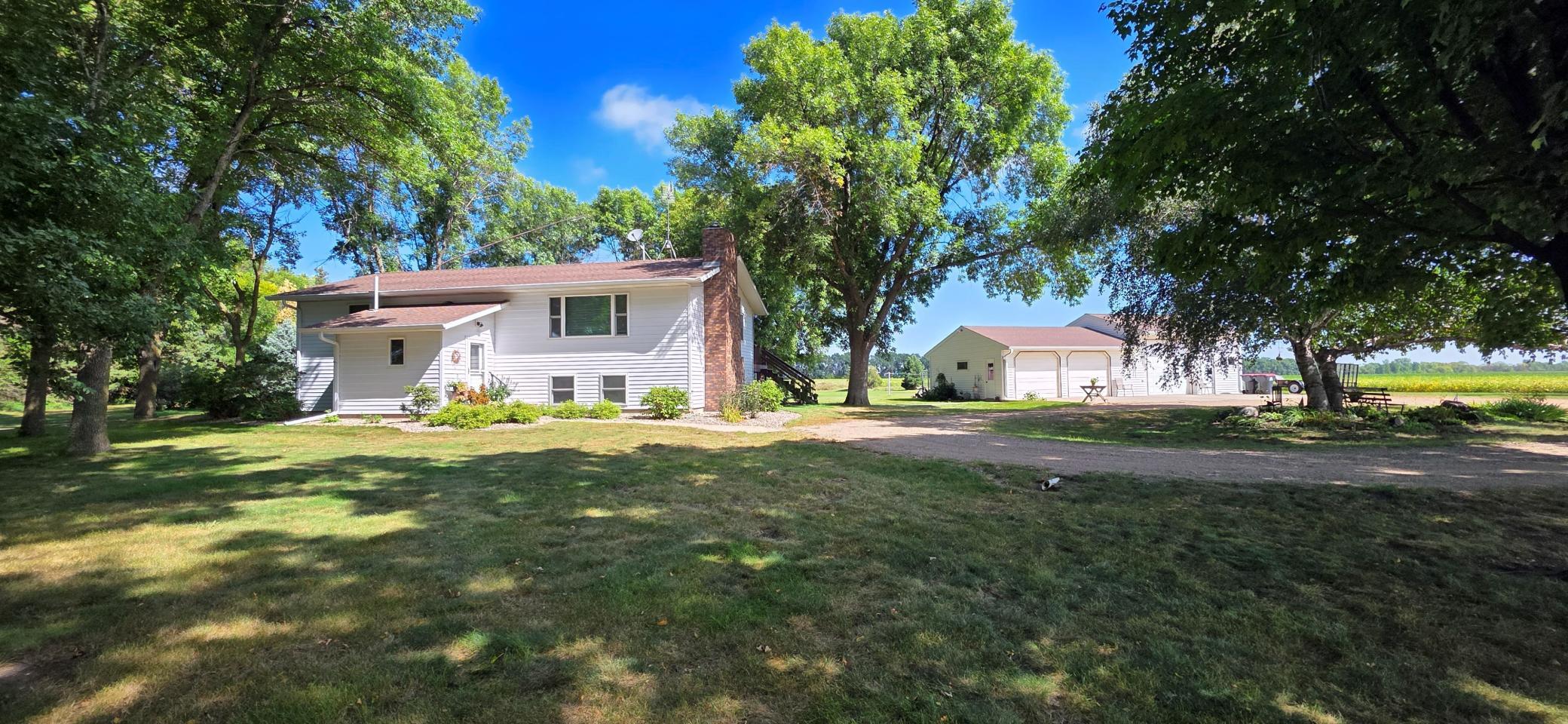 30977 350th Street Property Photo