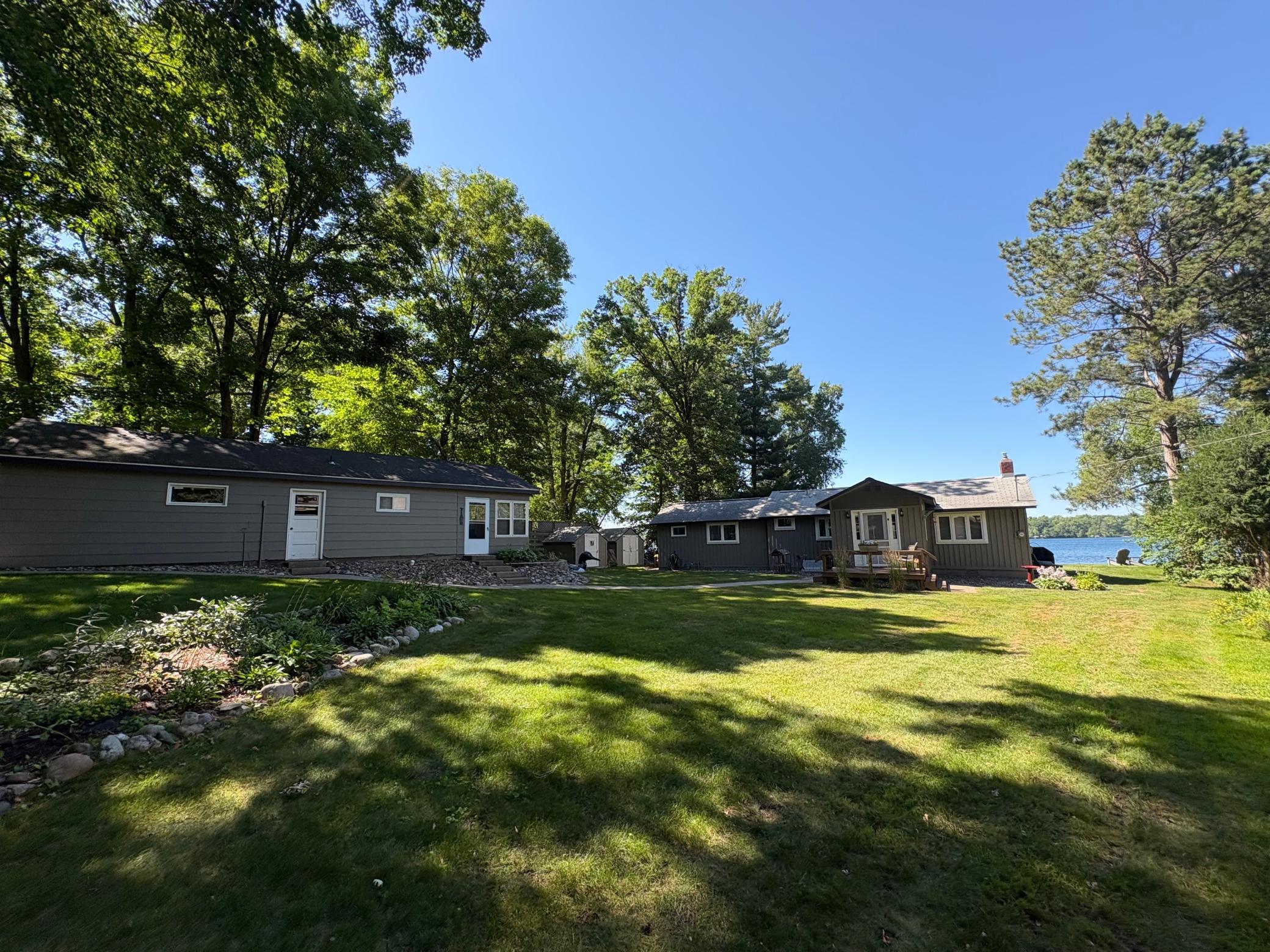 21940 Beach Road Property Photo 7