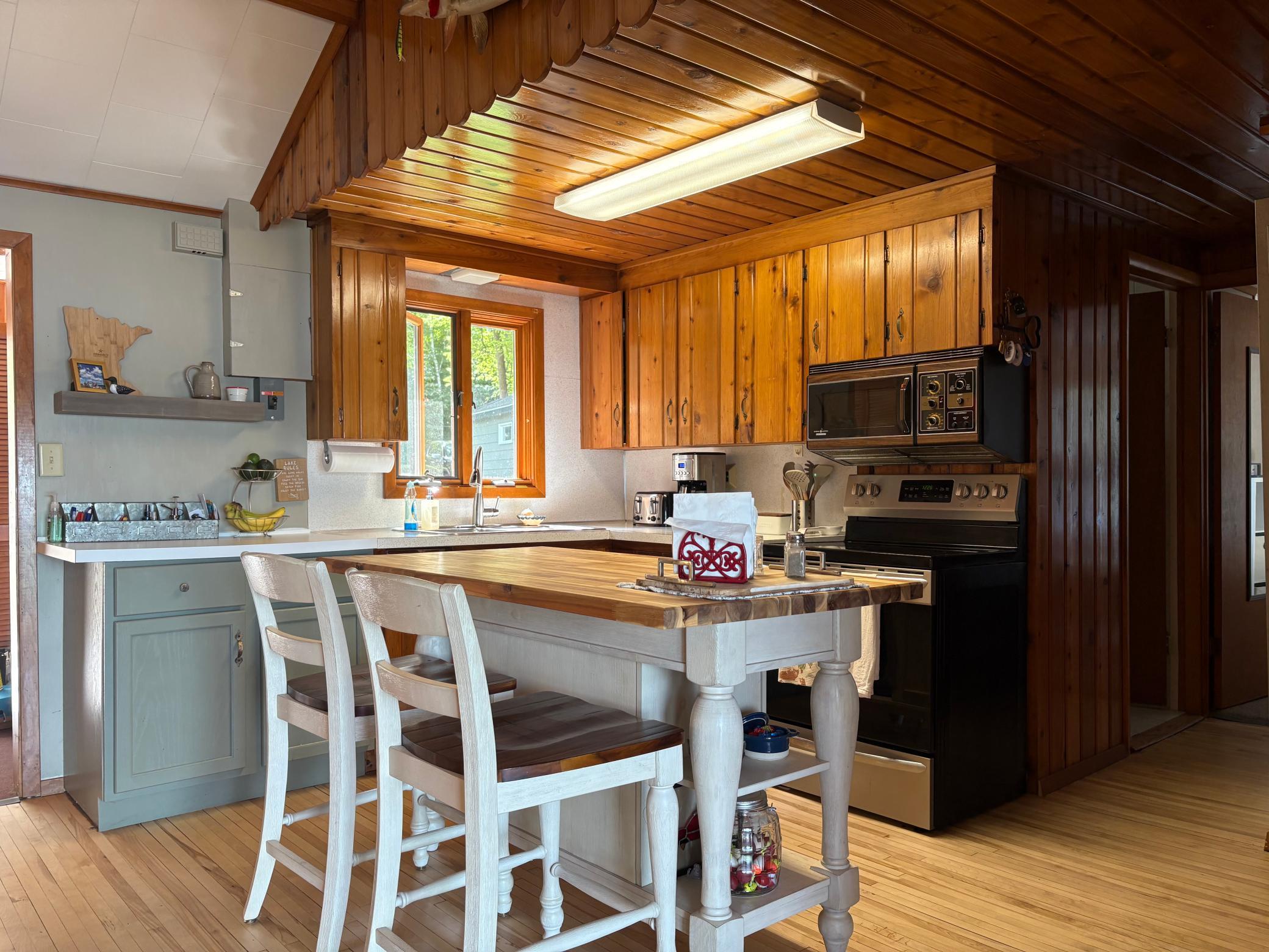 21940 Beach Road Property Photo 20