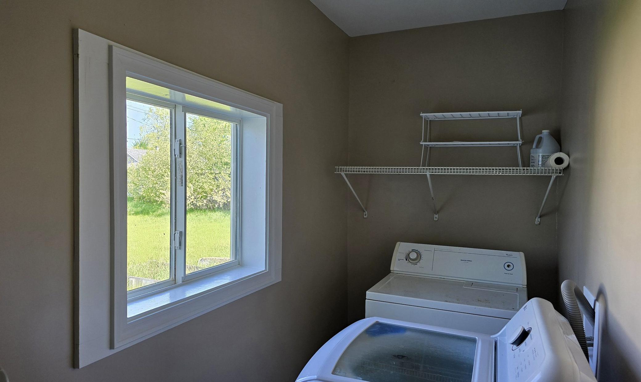 707 Irvine Avenue Nw Property Photo 15