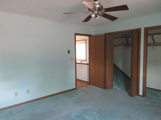 2001 Park Boulevard S Property Photo 11
