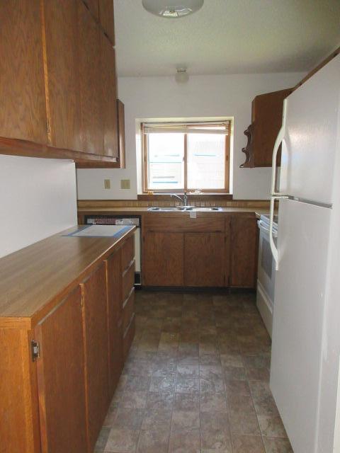 2001 Park Boulevard S Property Photo 37