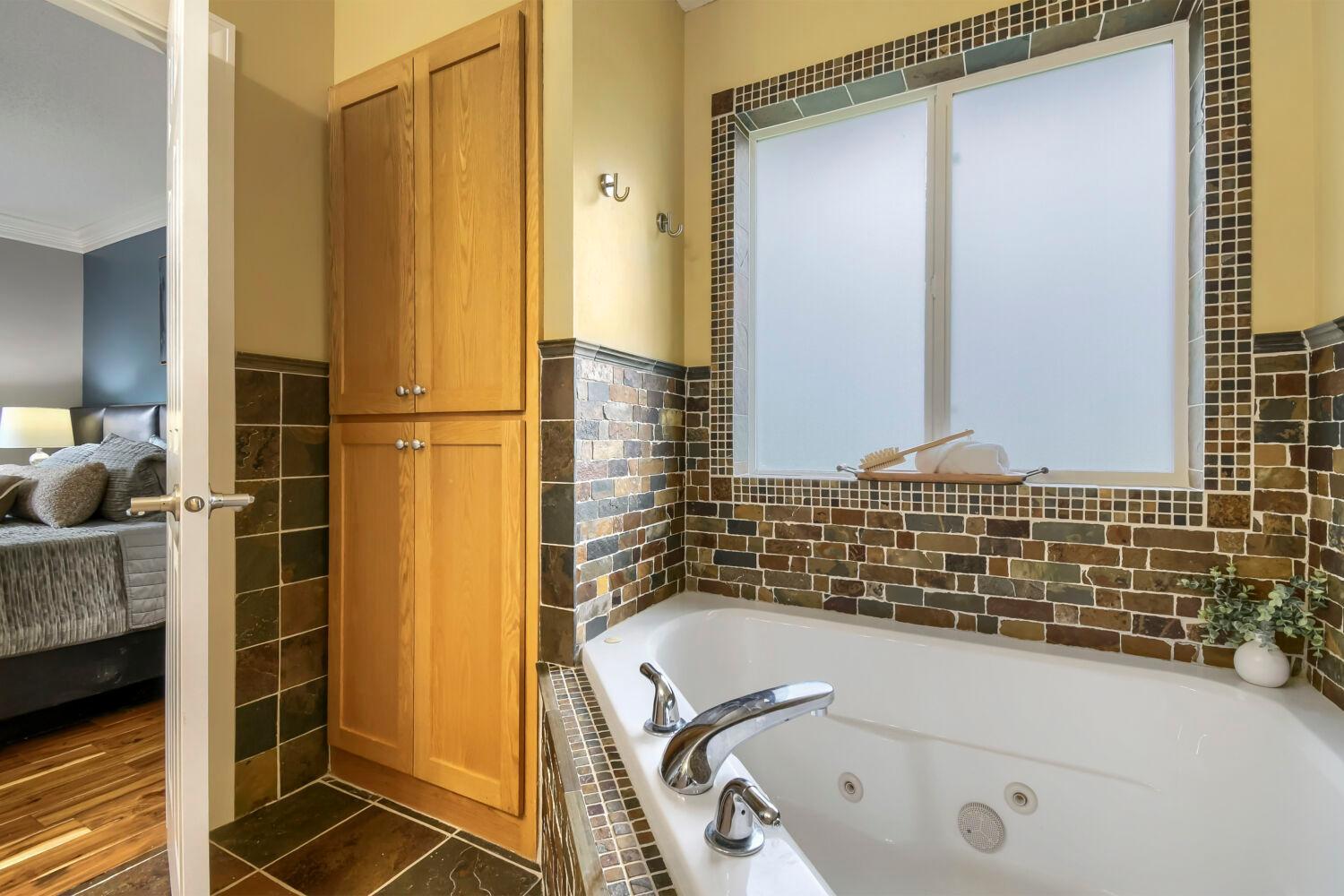 22376 Brett Trail Property Photo 36