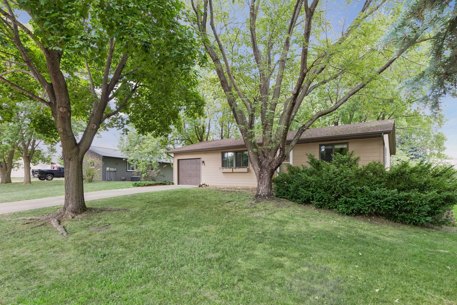 235 Crocus Lane Property Photo 2