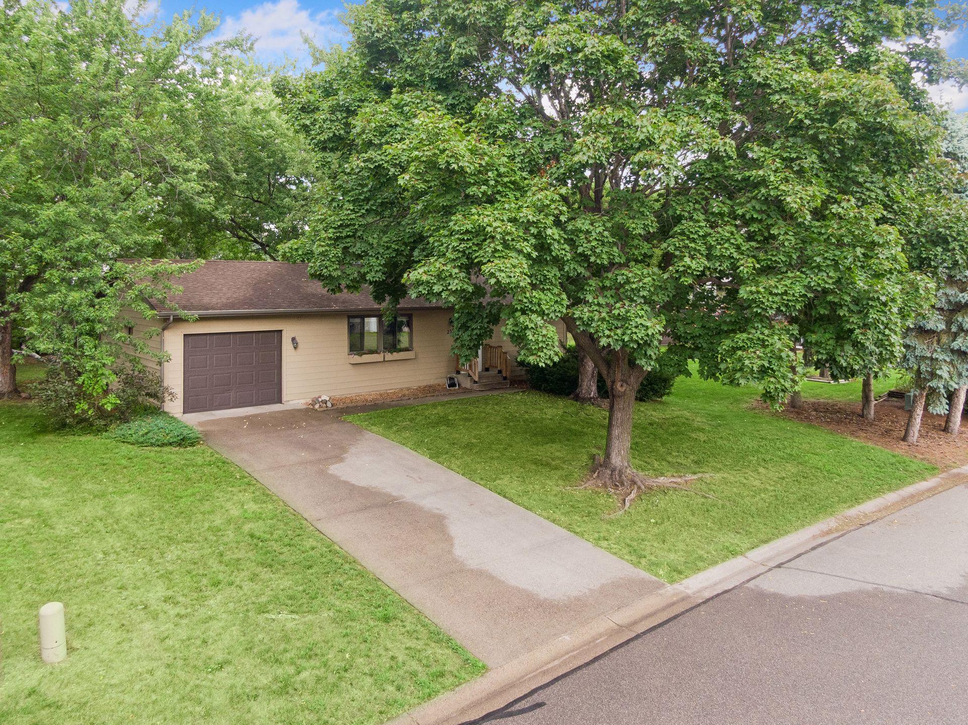 235 Crocus Lane Property Photo 6