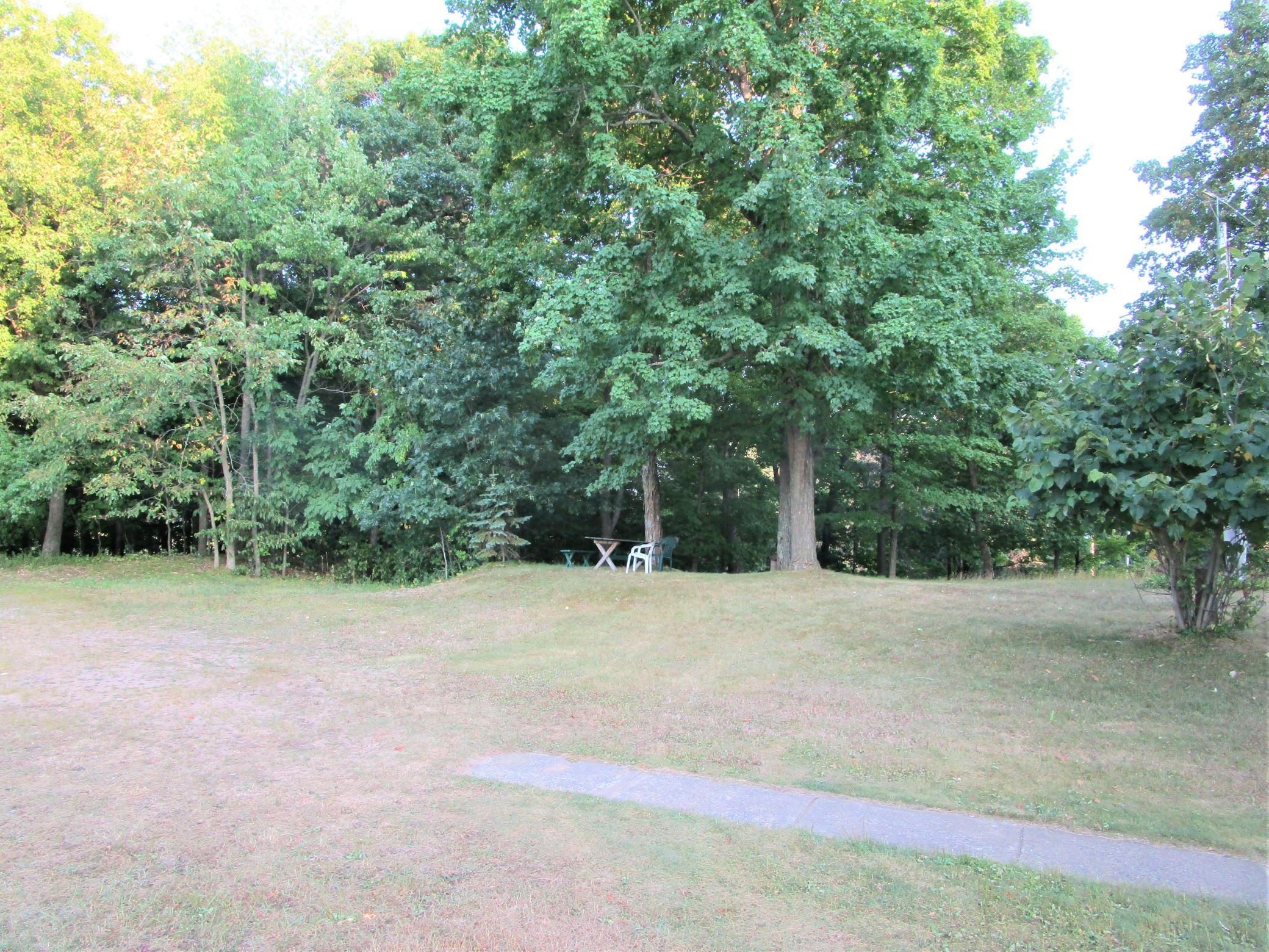 1621 300th Ave Property Photo 10