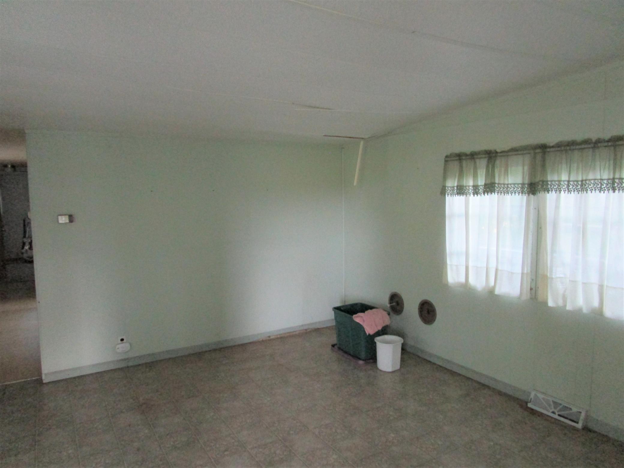 1621 300th Ave Property Photo 15