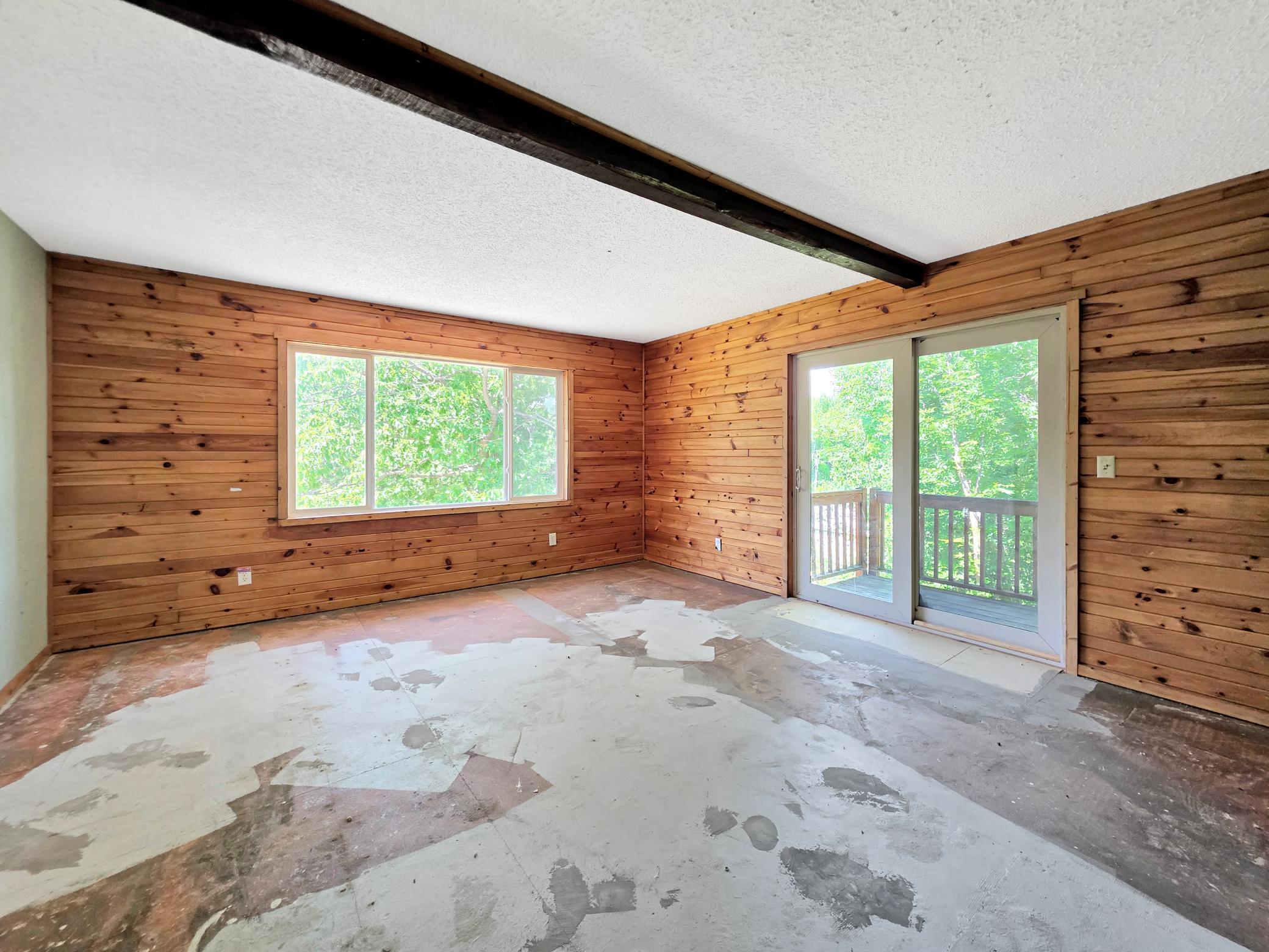 6340 Waterside Drive Property Photo 17