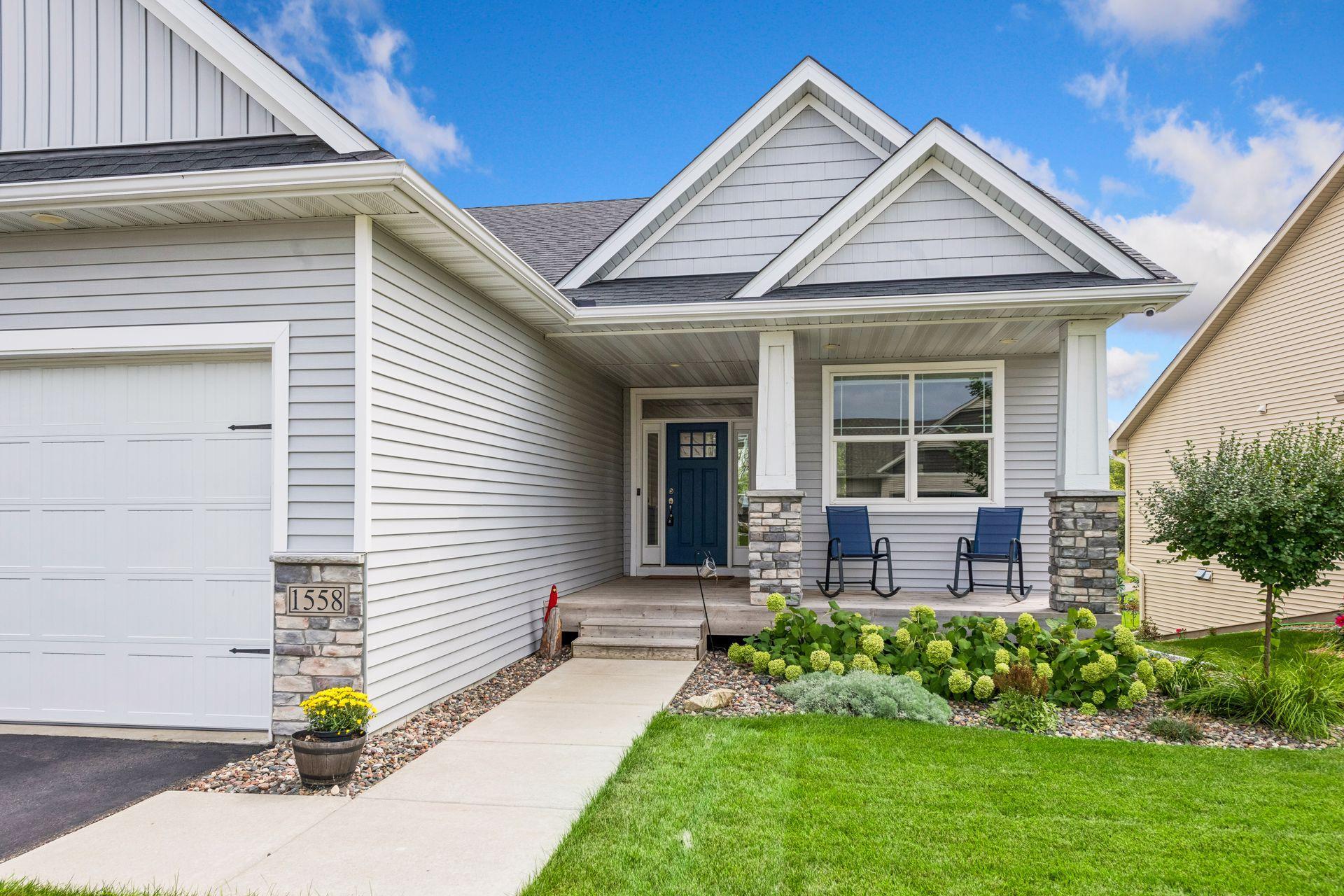 1558 Spruce Street Property Photo 4