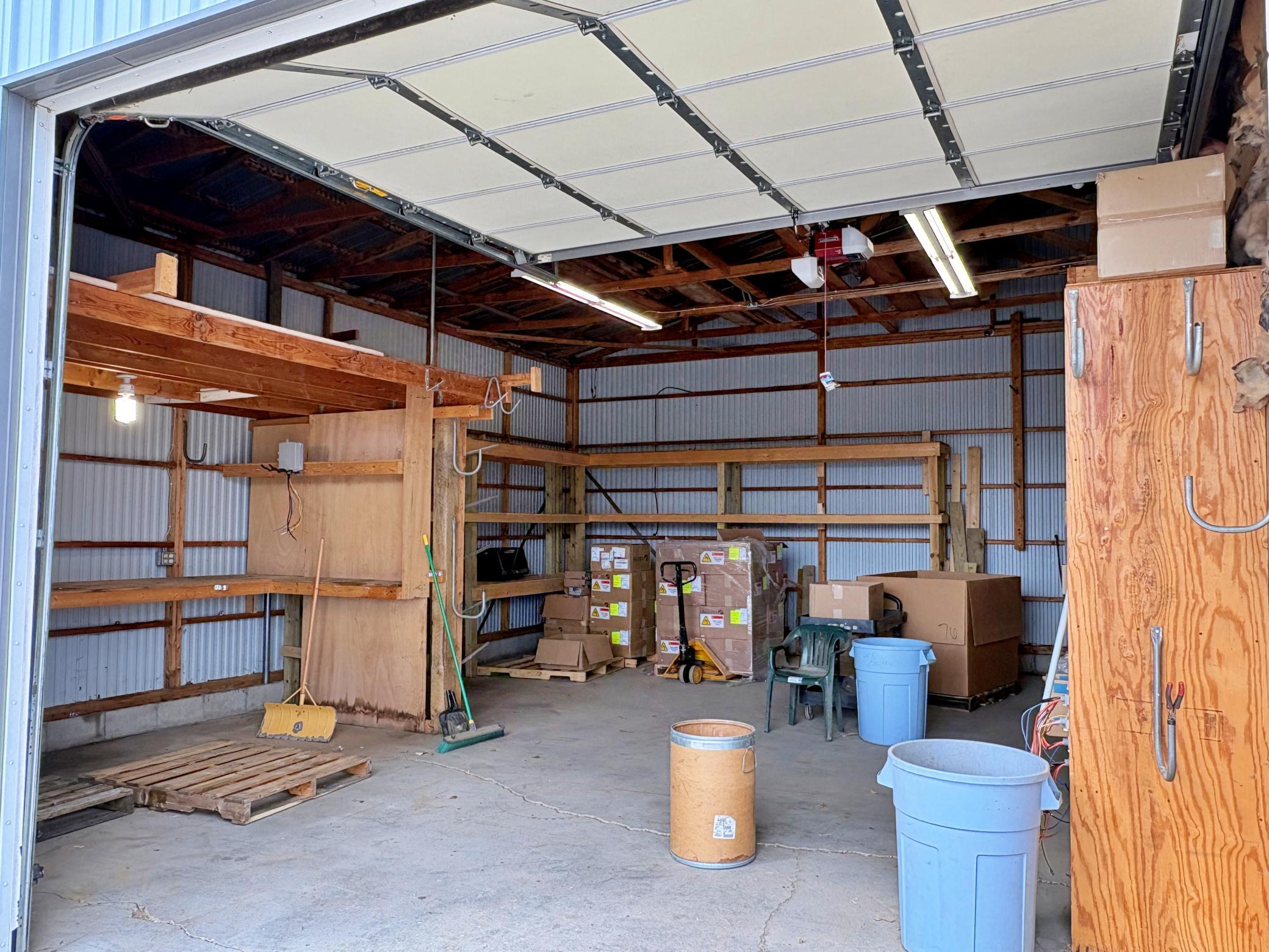 5 Hubbard Avenue S Property Photo 4