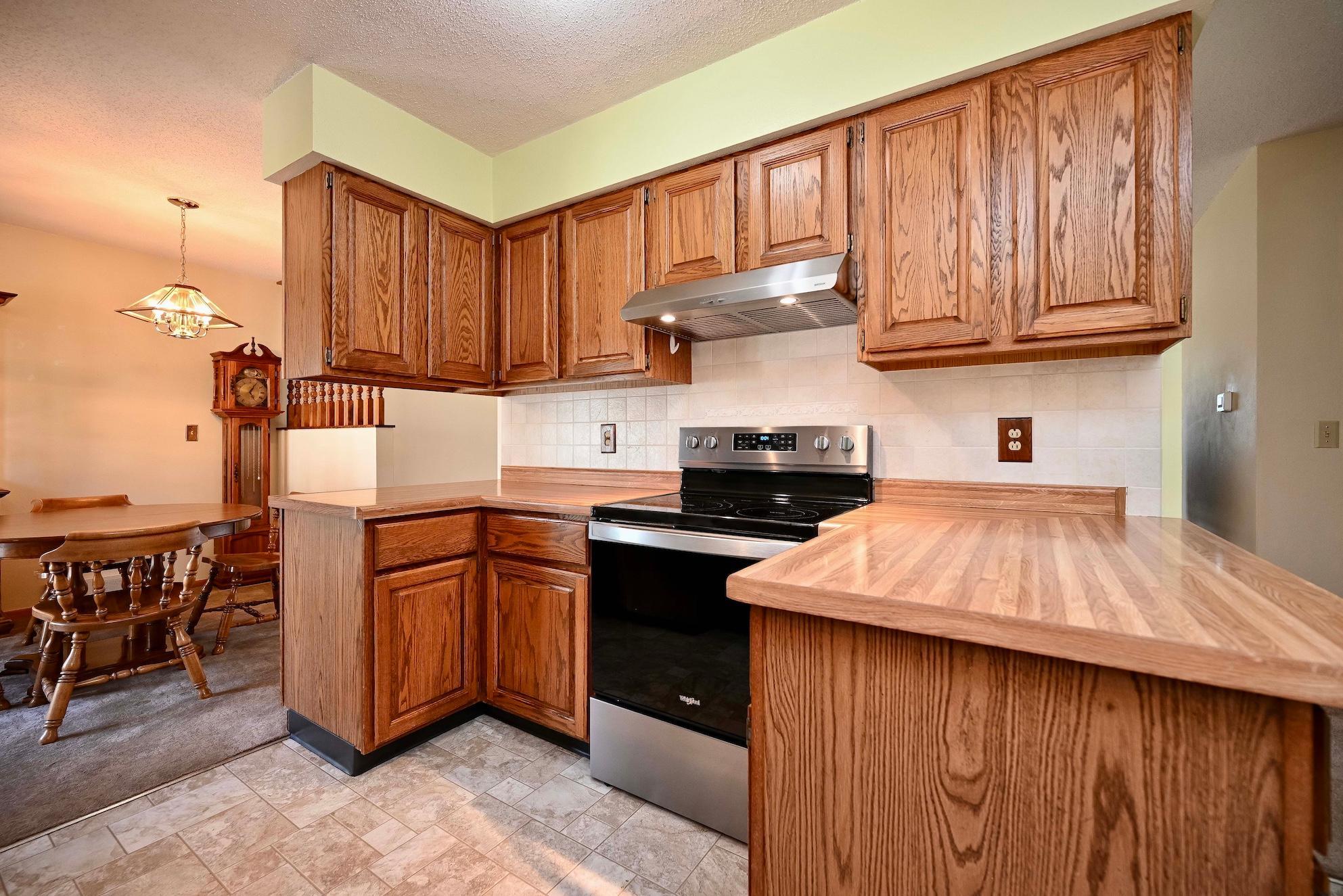 308 Saehler Drive Property Photo 6
