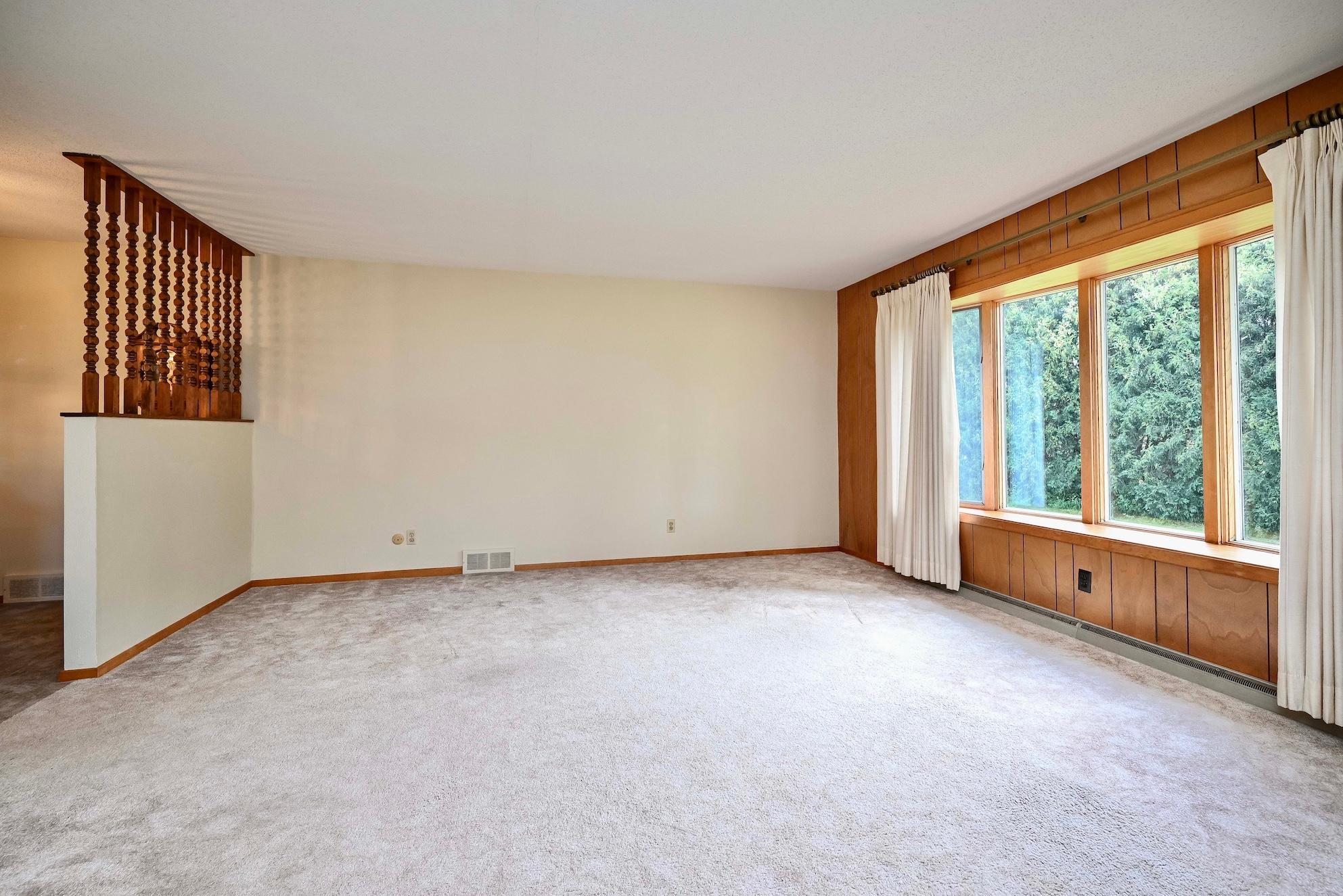 308 Saehler Drive Property Photo 10