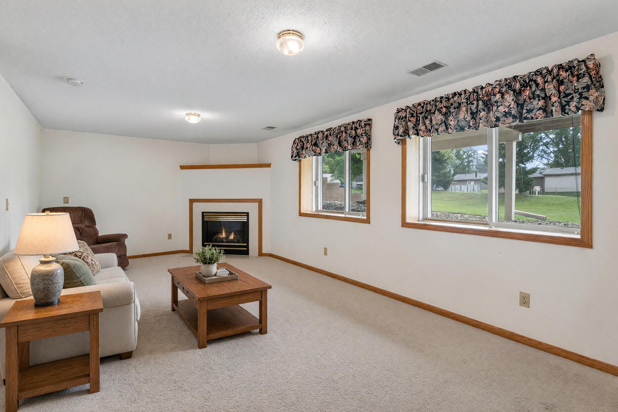 14116 Essex Lane Property Photo 12