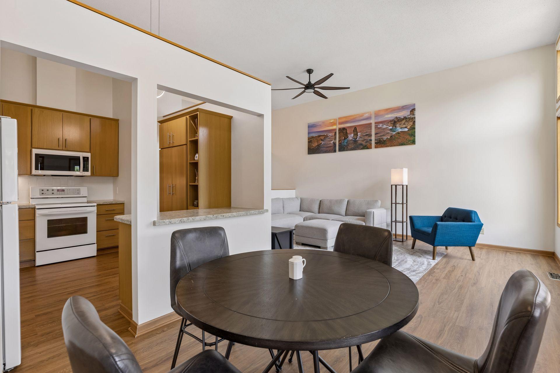 236 6th Street Ne Property Photo 9