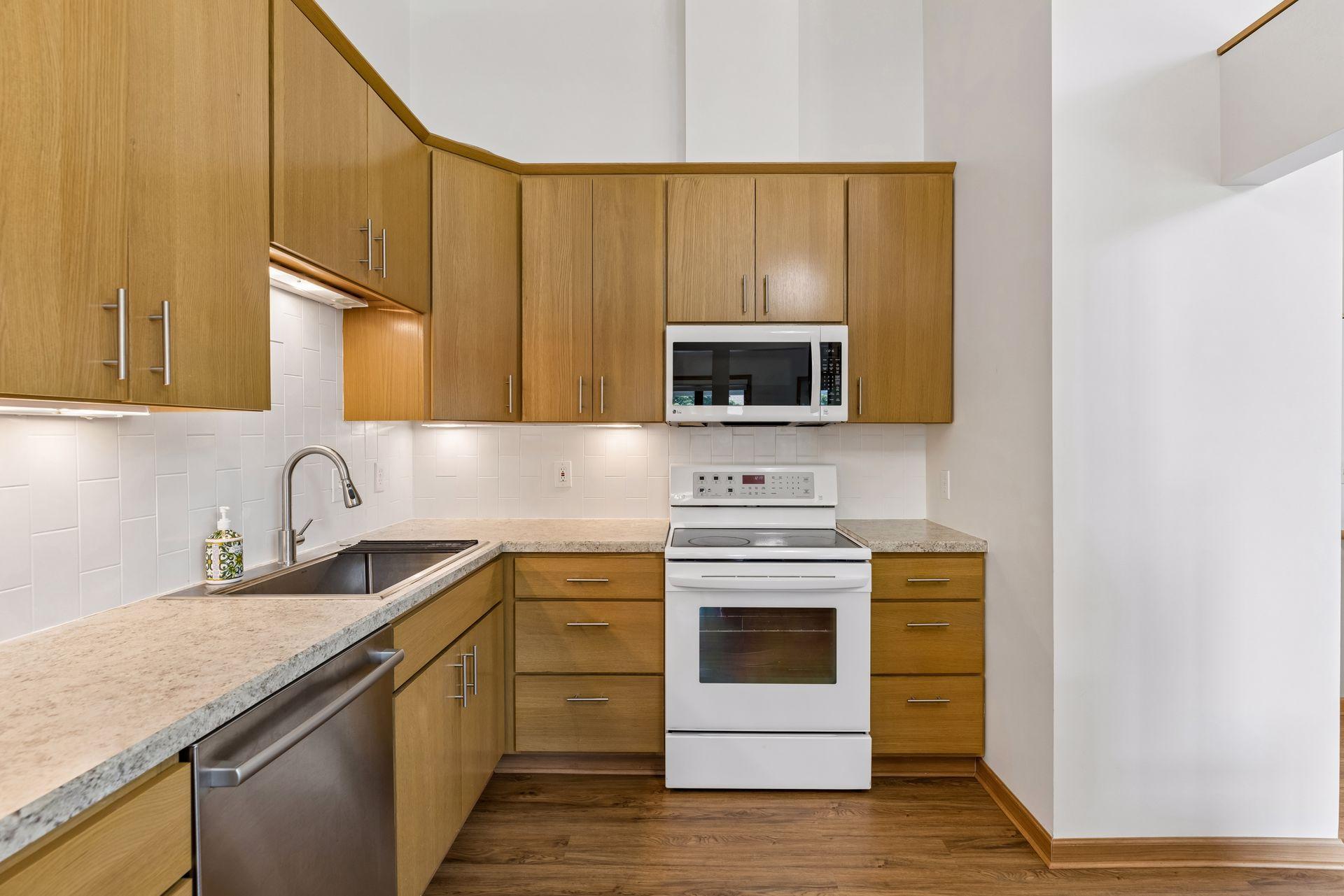 236 6th Street Ne Property Photo 10