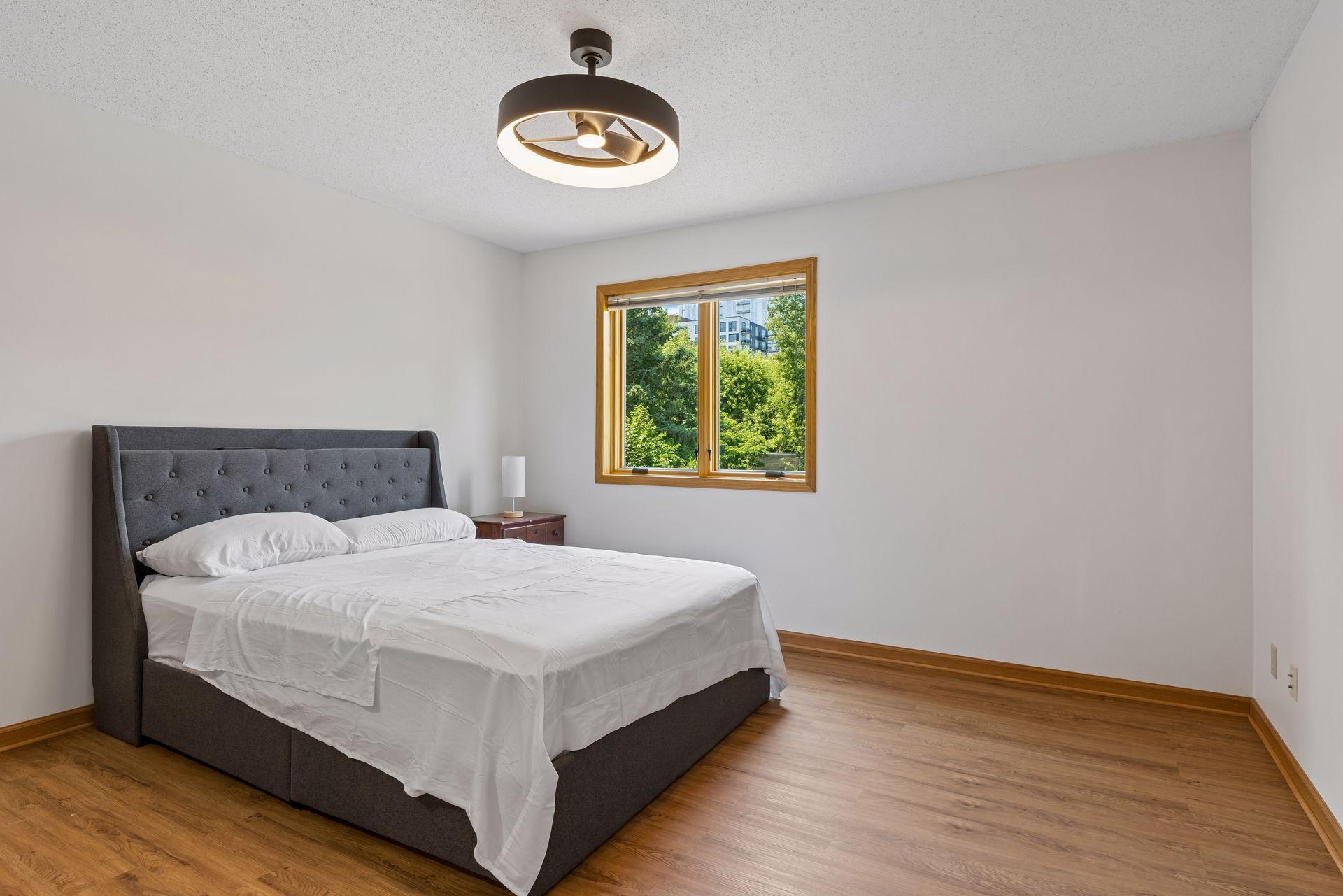 236 6th Street Ne Property Photo 16