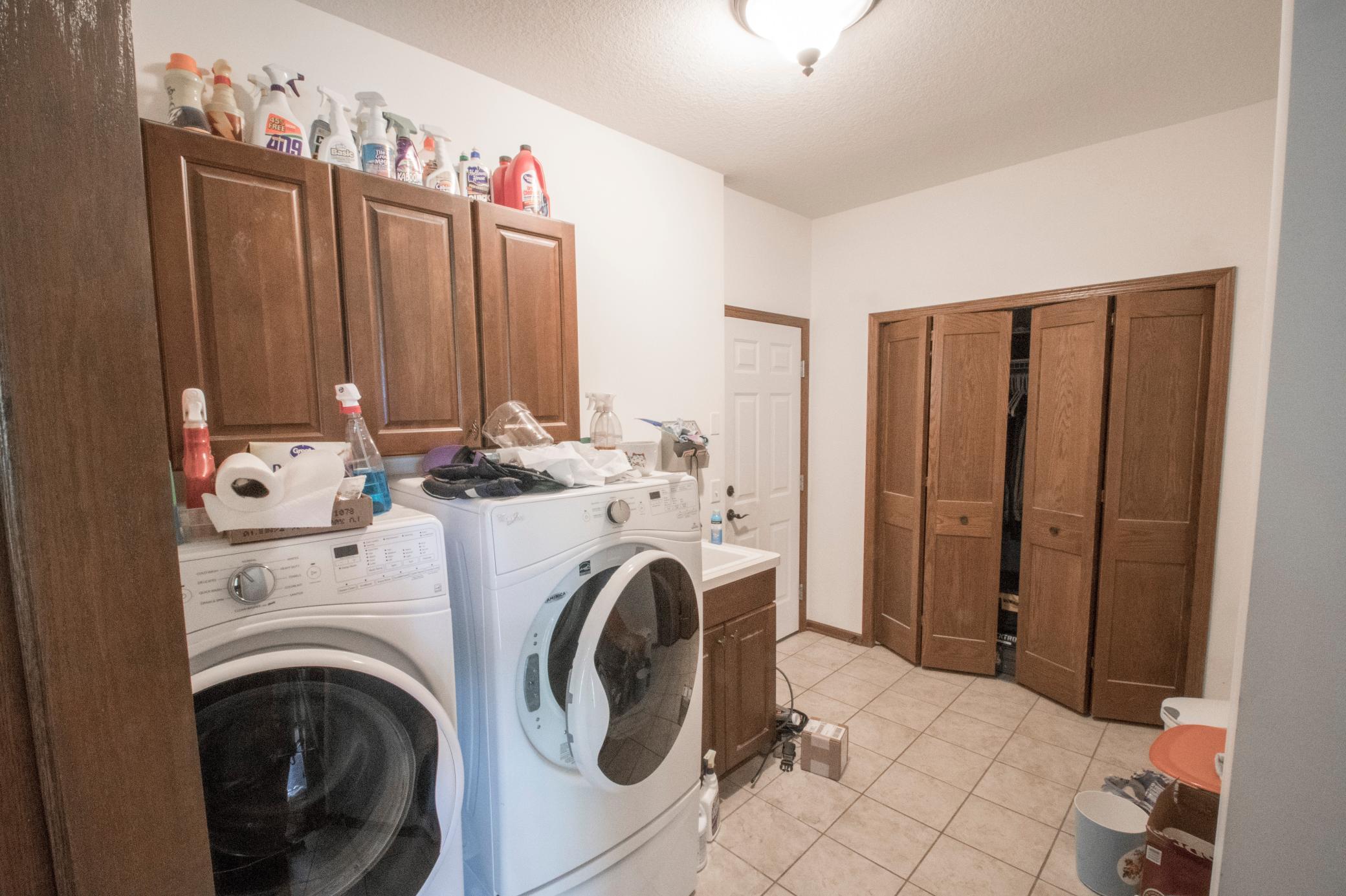 7243 Kimberly Lane N Property Photo 8