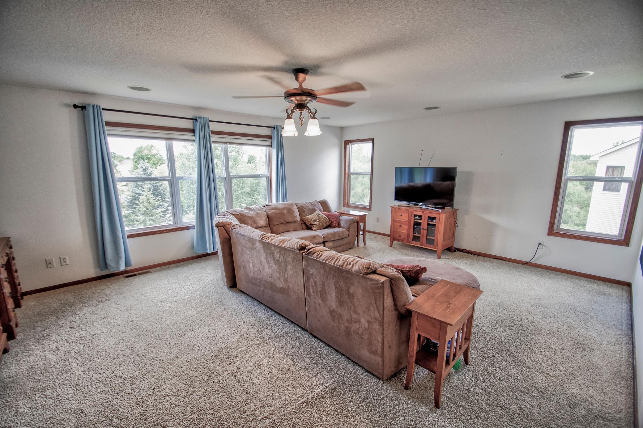 7243 Kimberly Lane N Property Photo 16