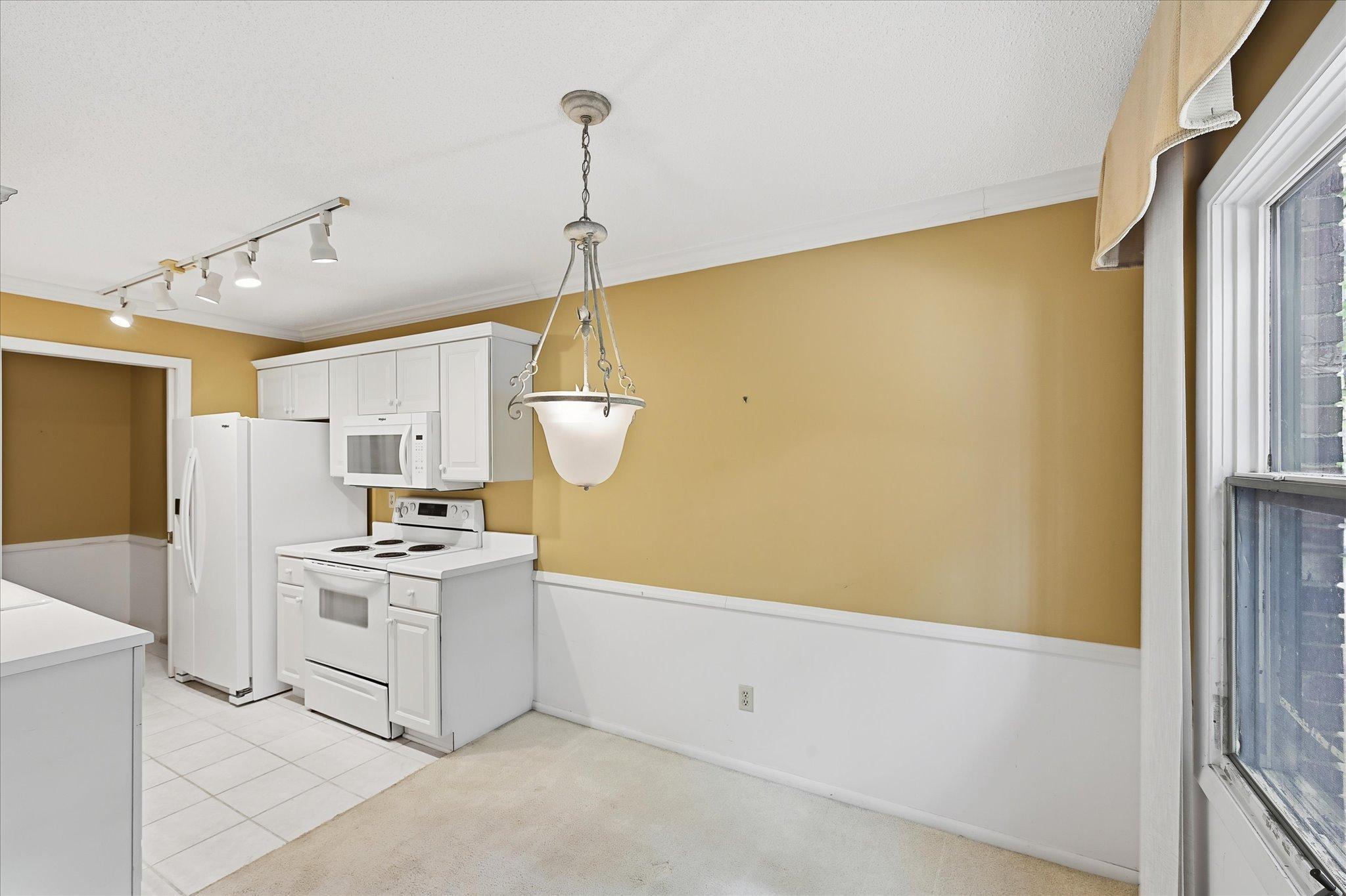 10113 W 34th Street 216 Property Photo 23
