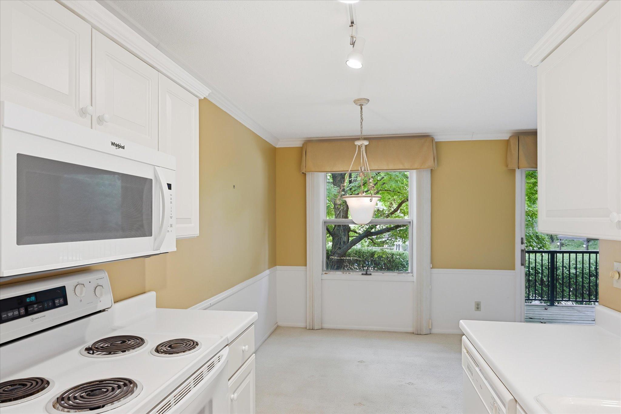 10113 W 34th Street 216 Property Photo 27