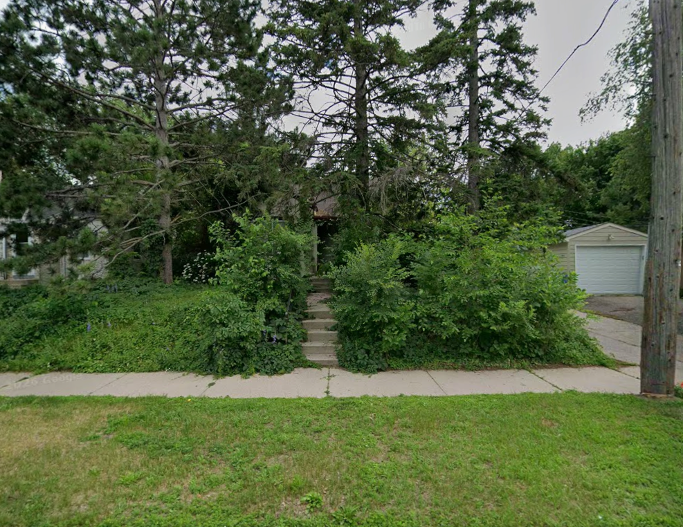 2317 E 34th Street Property Photo 1