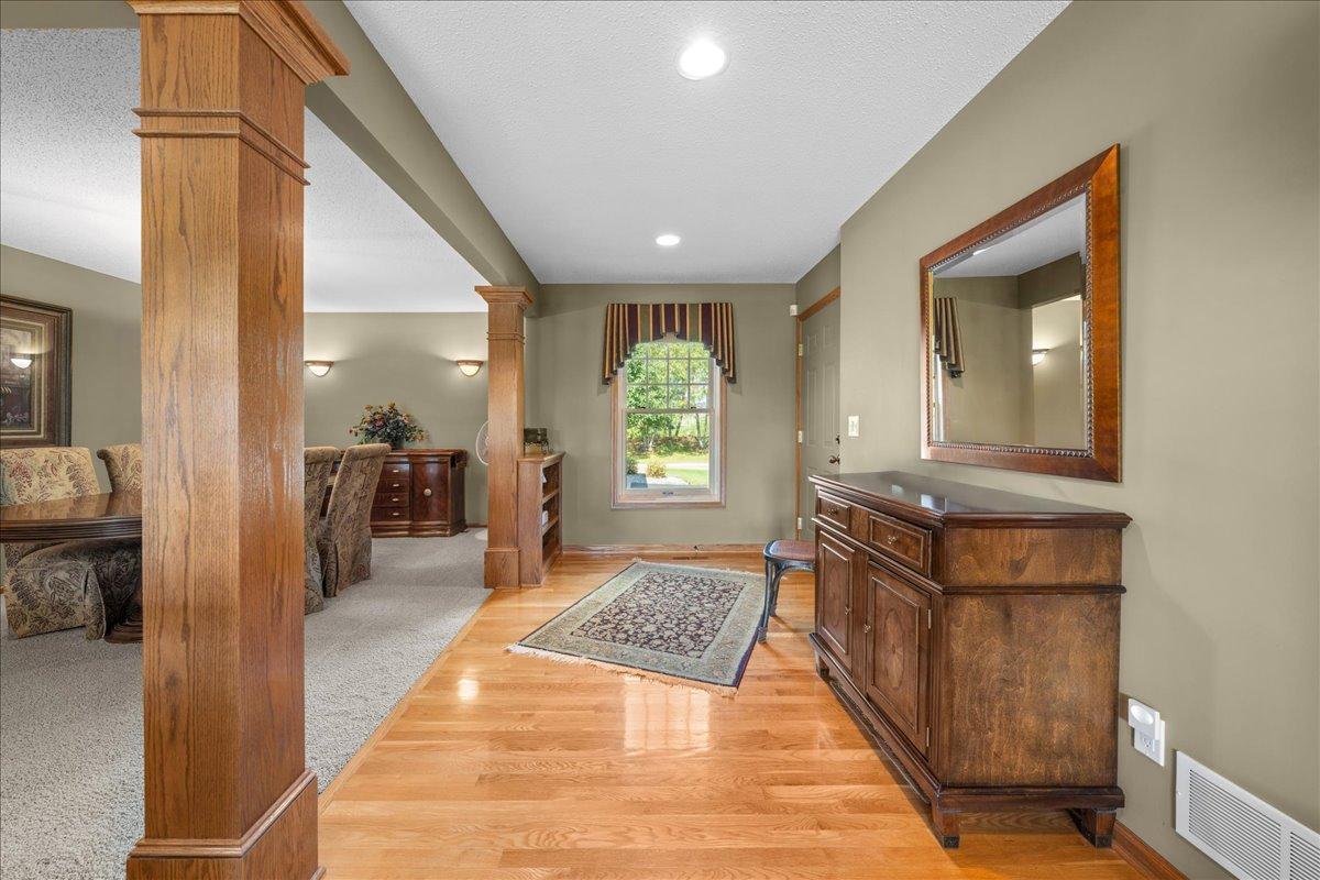 9779 Wedgewood Circle Property Photo 6