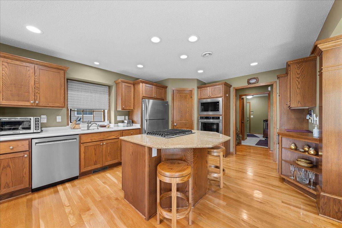 9779 Wedgewood Circle Property Photo 11