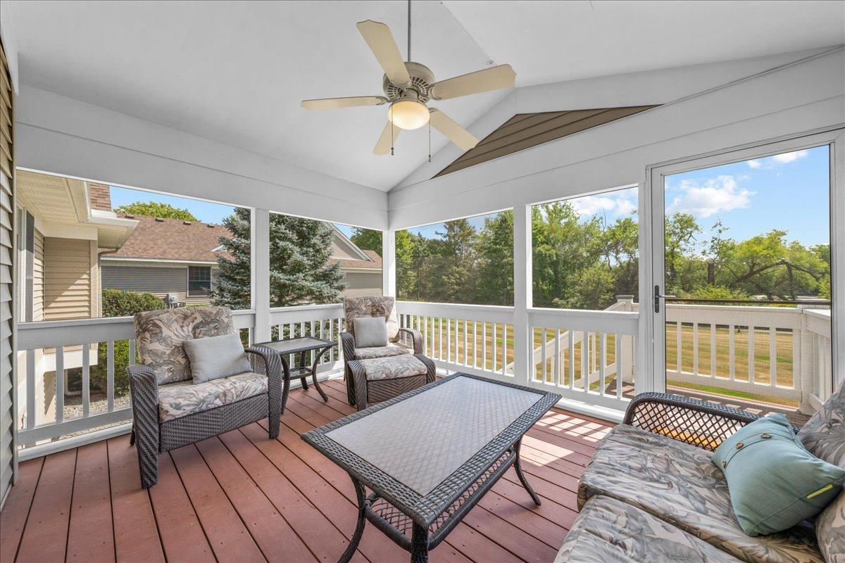 9779 Wedgewood Circle Property Photo 28