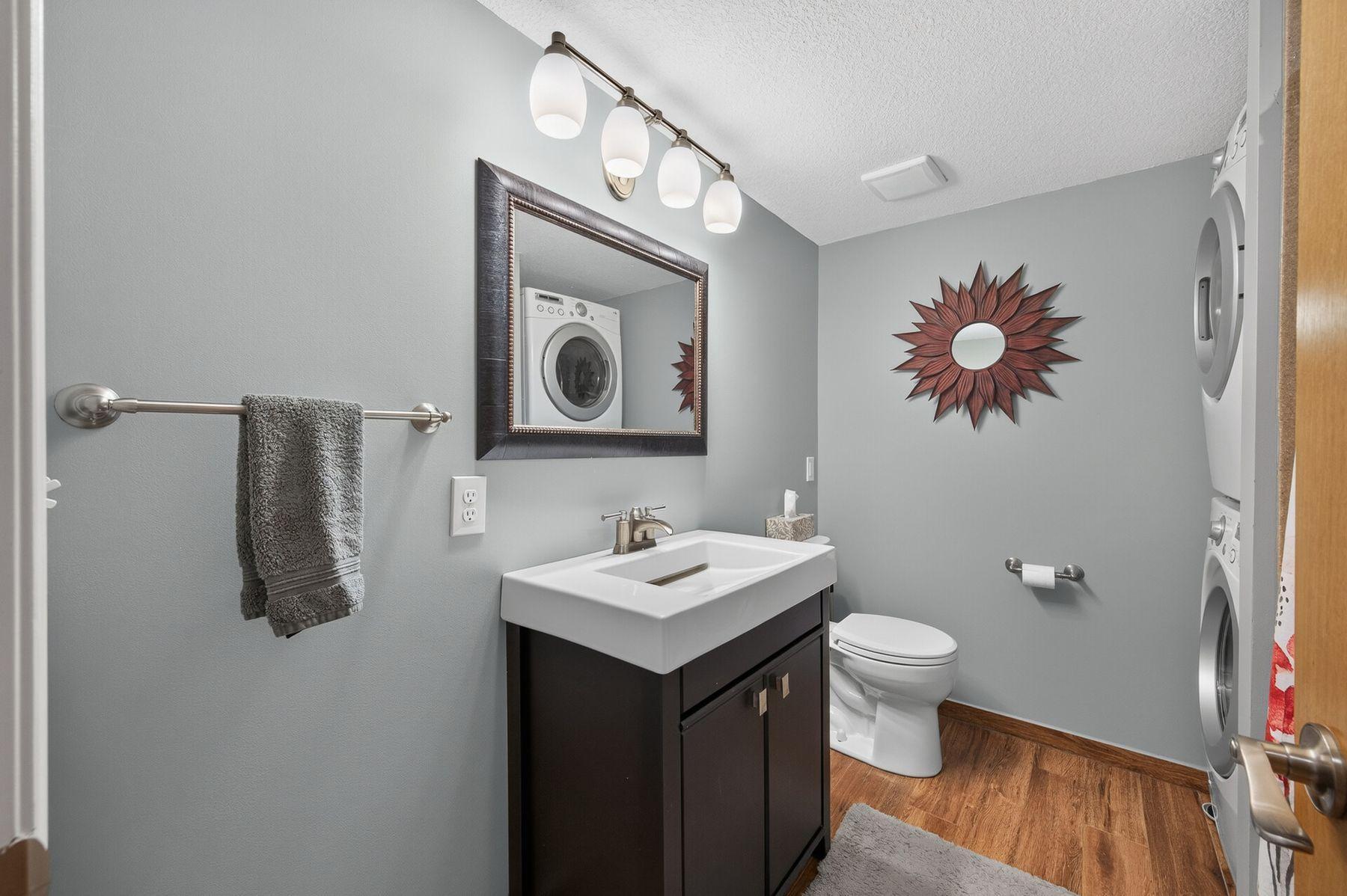 12754 Independence Avenue Property Photo 24